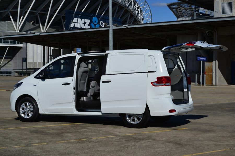  LDV G10 Van 2015 года  (фото 17 из 18)